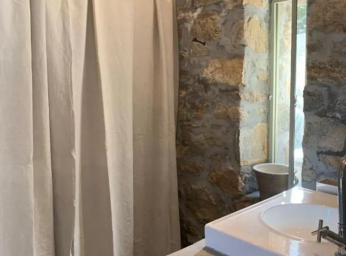 Mandri לינה וארוחת בוקר