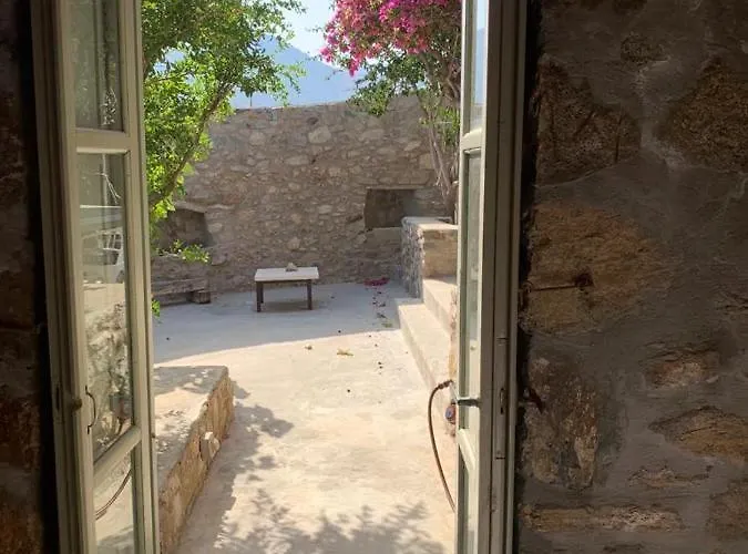 Mandri לינה וארוחת בוקר *