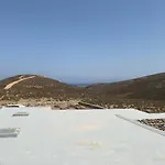 Mandri Serifos Town