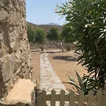 Bed and breakfast Mandri Serifos Town