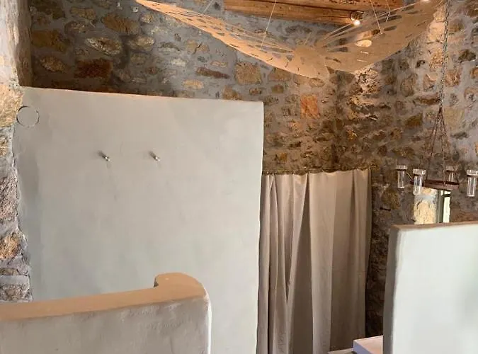 Mandri Bed and Breakfast Σέριφος